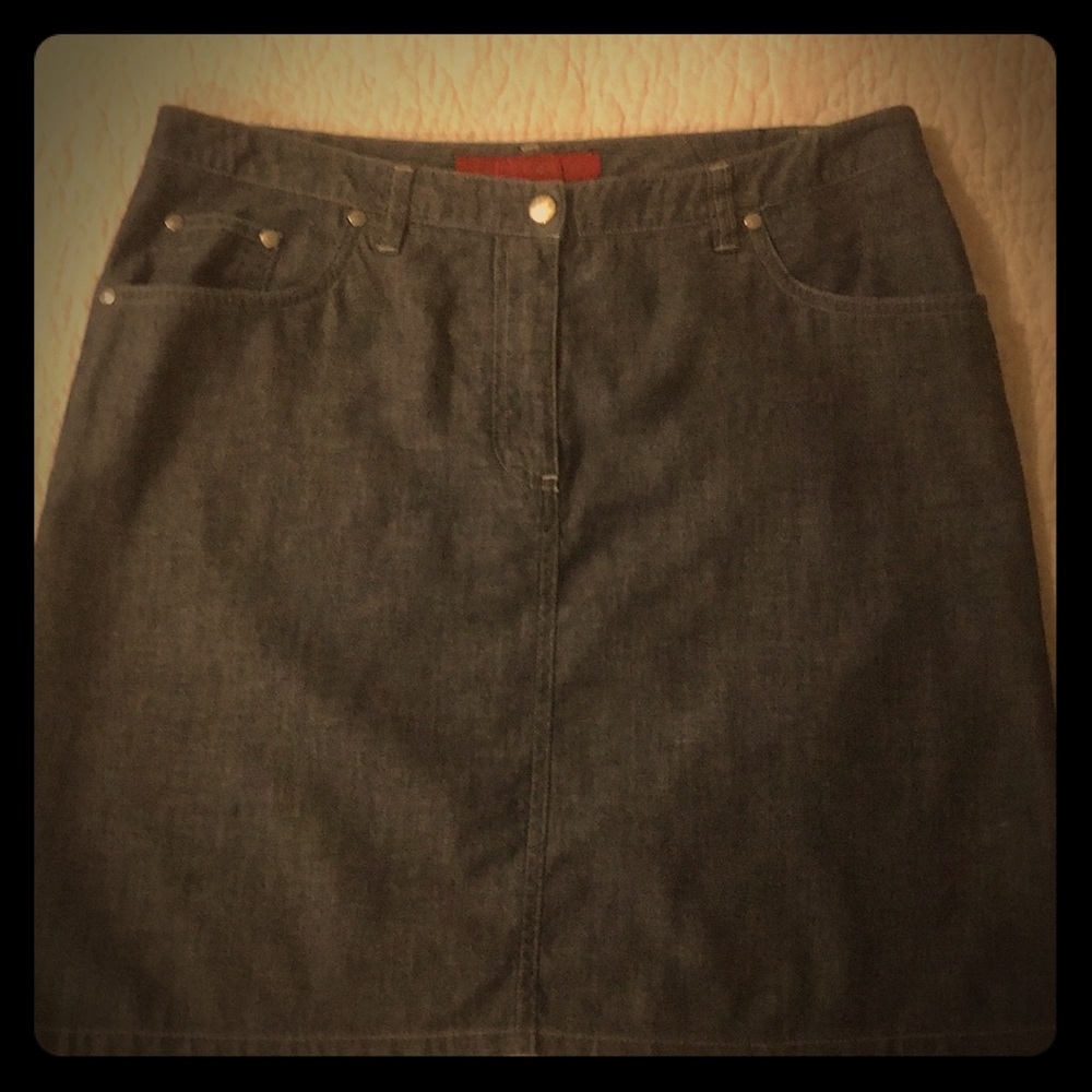 Denim skirt